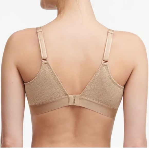 Chantelle Magnifique Full Bust Wirefree Bra - Nude Sand size 40DDD - Picture 14 of 14